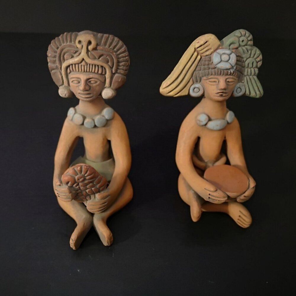 Vintage Inah Mexico Set of 2 Handmade Clay Aztec Folk Art Sculptures 5" Tall